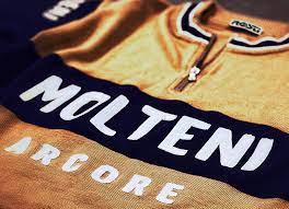 Tricotas MOLTENI