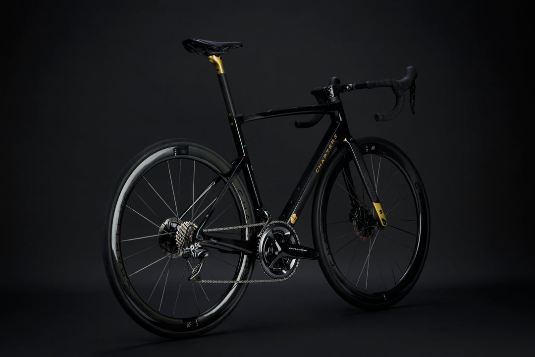 Toa: BLACK + UD W/ GOLD (KOURA)
