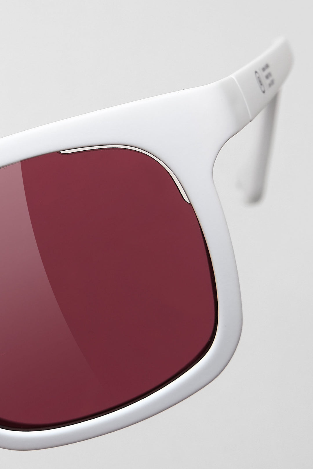 Anvma III: WHT VZUM™ F-LENSE BEETLE