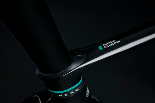 Rere RIM: GLOSS + BLACK TUHUA